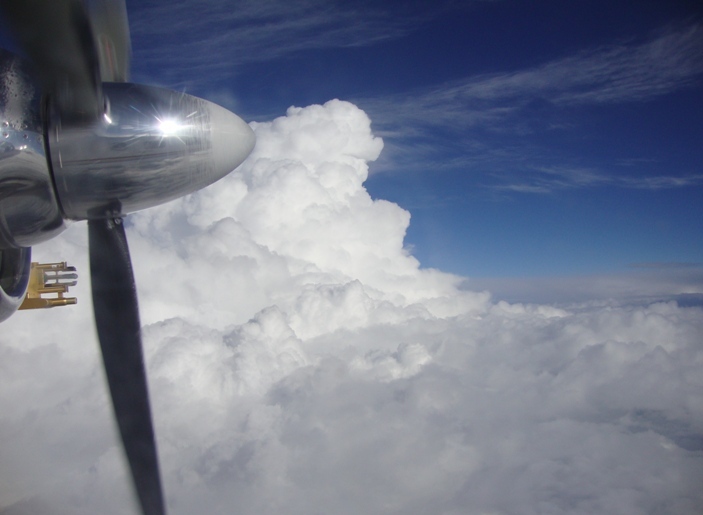 In search of convective cloud Aero Commander